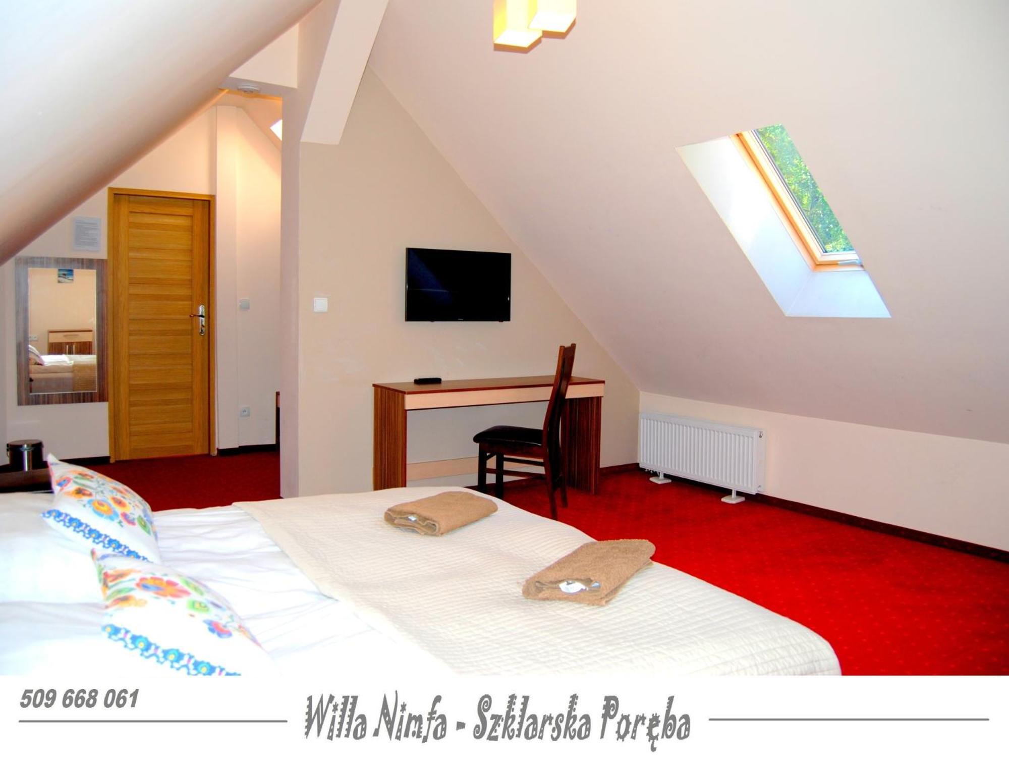 Willa Nimfa Apartamenty W Centrum シクラルスカ・ポレンバ エクステリア 写真